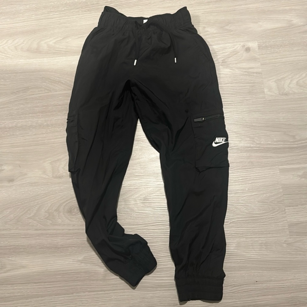 Nike warm up pants